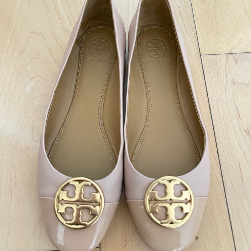 Tory Burch flat